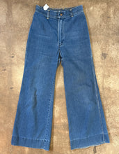 Vintage 70’s wrangler wide leg jeans-26”