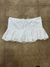 Vintage 90’s White Cotton Ruffle Mini Skirt|Medium