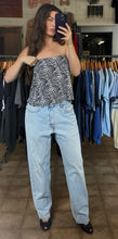 Vintage Levi’s Light-wash Blue Jeans|33”X30”