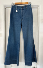 Vintage 70’s wrangler wide leg jeans-26”