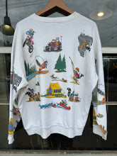 Vintage 80s/90s Skyline Drive Virginia All Over
Print Raccoon Sweatshirt|XL
