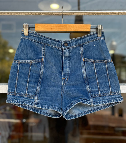70’s dark wash denim shorts