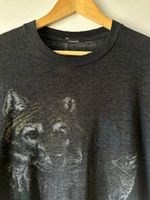 Vintage Paper Thin Wolf Graphic Tee|Large