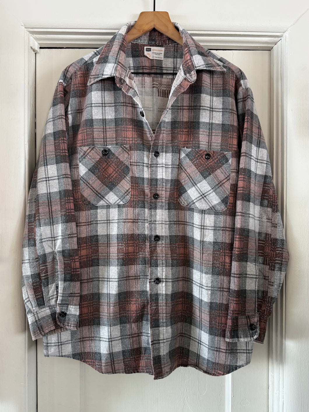Vintage Sears Printed Flannel | X-Large