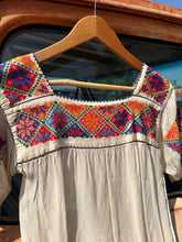 30’s Sheer Embroidered Peasant Blouse | xs