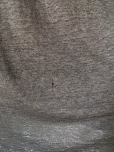 Vintage Paper Thin Wolf Graphic Tee|Large