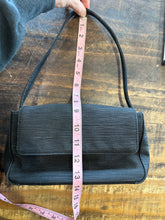 Vintage 90’s/2000’s Ann Taylor Black Linen Flap Shoulder Bag