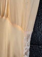 Vintage 30’s Peach Rayon Slip Gown | xs/sm