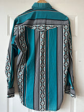 Vintage Western Geometric pattern Button Down|Medium