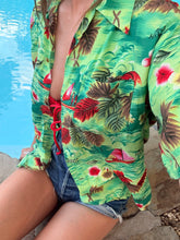 Vintage 60’s Rayon Hawaiian Shirt | Medium