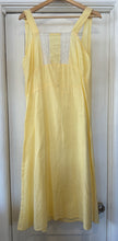 Vintage Butter Yellow Midi Dress with Lace Bodice|M/L