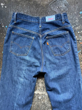 Early 80’s high waist orange tab Levi’s | waist 27"