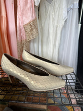 Vintage Prevata Italy Woven Cream Leather Pointed Toe Pumps Heels|size 9