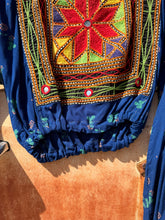 70’s Afghan Embroidered Bodice Mix Print Blouse | xs