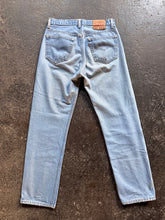 Vintage 90’s Levi’s 501 USA made Jeans | measures 29.5"x28.5"