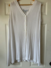Vintage 90s Plissé Textured Button-Front Tunic Shirt in White|Large