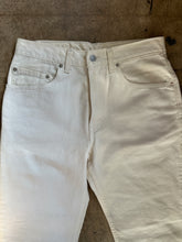 Vintage White 505 Levi's|Waist 30”