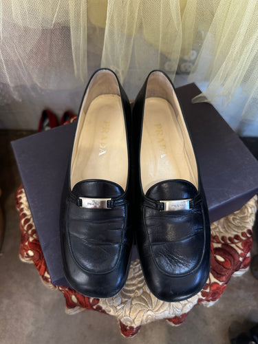Vintage Prada Loafers- size 9/9.5