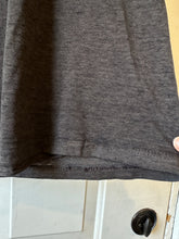 Vintage Paper Thin Wolf Graphic Tee|Large