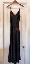 2002 Victoria’s Secret Black Silk Rose Embroidered Maxi Slip | M