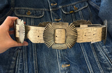 Vintage AM Accessories Textured Leather Western Concho Belt With Silver Sunburst Medallions
