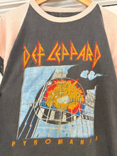 Vintage 80’s Def Leppard Raglan Concert Tee | small