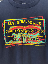 Vintage Levi’s Strauss & Co Graphic Tee|Medium