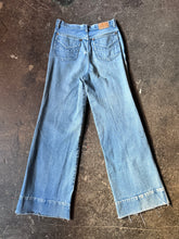 Vintage 70’s Fresh Squeeze Wide Leg Jeans | waist measures 26.5"