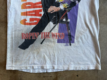 Vintage 90’s Garth Brooks Ropin the Wind Tour Tee|Medium
