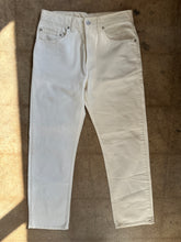 Vintage White 505 Levi's|Waist 30”