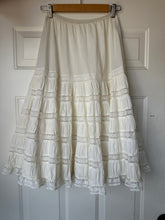 Vintage White Tiered Lace
Petticoat Slip Skirt|M
