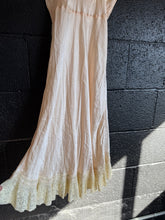 Vintage 30’s pale pink silk slip dress | medium