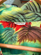 Vintage 60’s Rayon Hawaiian Shirt | Medium
