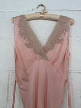 1930’s rose silk bias cut slip gown | sm/m