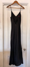 2002 Victoria’s Secret Black Silk Rose Embroidered Maxi Slip | M