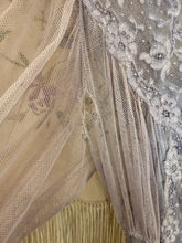 Rare! 30’s 40’s Lavender Net Lace Gown | xxs