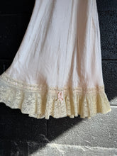 Vintage 30’s pale pink silk slip dress | medium