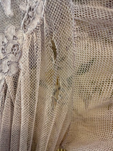 Rare! 30’s 40’s Lavender Net Lace Gown | xxs