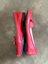 Vintage Red Leather Flats with Bow Detail|size 9.5