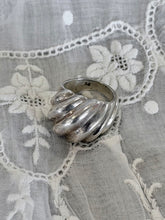 Vintage Sterling Silver Ribbed Dome Ring | Size 6