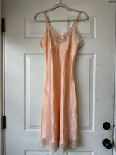 Vintage 1940’s Melodeelane Petal Pink Slip Dress| Size small
