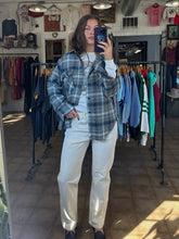Vintage Levi’s Plaid Button Up Shirt|Medium
