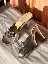 70’s EVOQUE Leather Metallic Silver Bow Platform Mule Heels | size 41