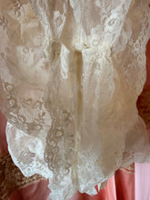 80’s Victoria’s Secret Ivory Ruffled Lace Bodysuit/Teddy | medium