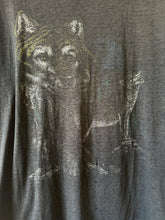 Vintage Paper Thin Wolf Graphic Tee|Large