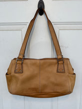 Vintage Fossil tan leather shoulder bag with silver hardware