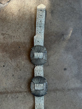 Vintage AM Accessories Textured Leather Western Concho Belt With Silver Sunburst Medallions