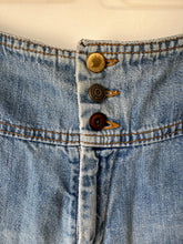 Vintage Levi’s Flare Jeans|waist 29”