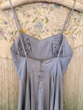 Rare! 30’s 40’s Lavender Net Lace Gown | xxs