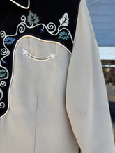 Vintage Wrangler Two-Toned Western Embroidered Pearl Snap Shirt|Medium
